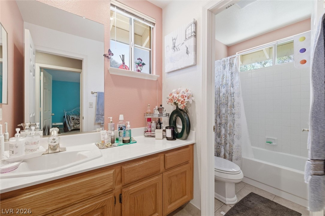 9728 Stellar View Avenue Las Vegas NV 89117