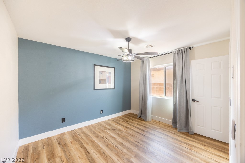 8217 Cabin Springs Avenue Las Vegas NV 89131