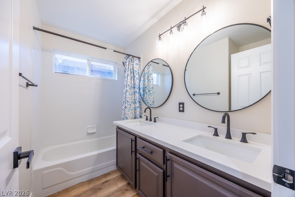 8217 Cabin Springs Avenue Las Vegas NV 89131