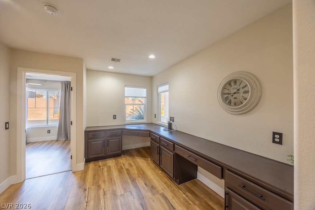 8217 Cabin Springs Avenue Las Vegas NV 89131