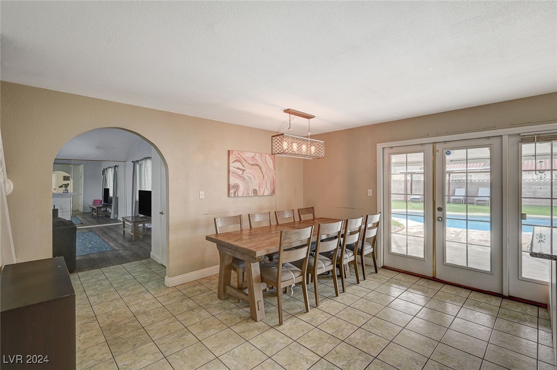 3933 Manford Circle Las Vegas NV 89104
