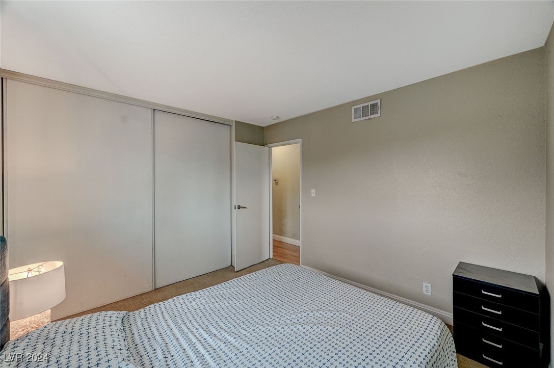 3933 Manford Circle Las Vegas NV 89104