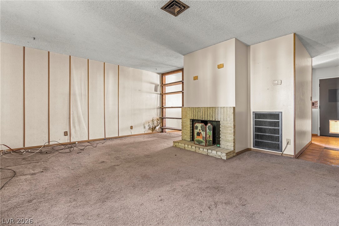 213 Greenbriar Townhouse Way Las Vegas NV 89121