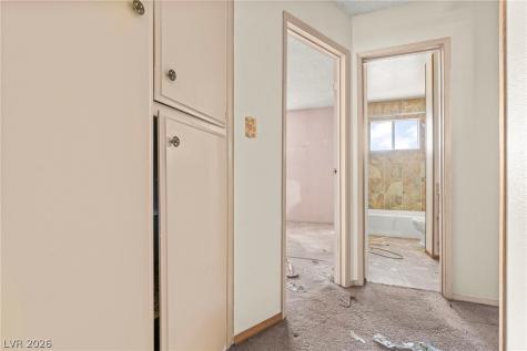 213 Greenbriar Townhouse Way Las Vegas NV 89121