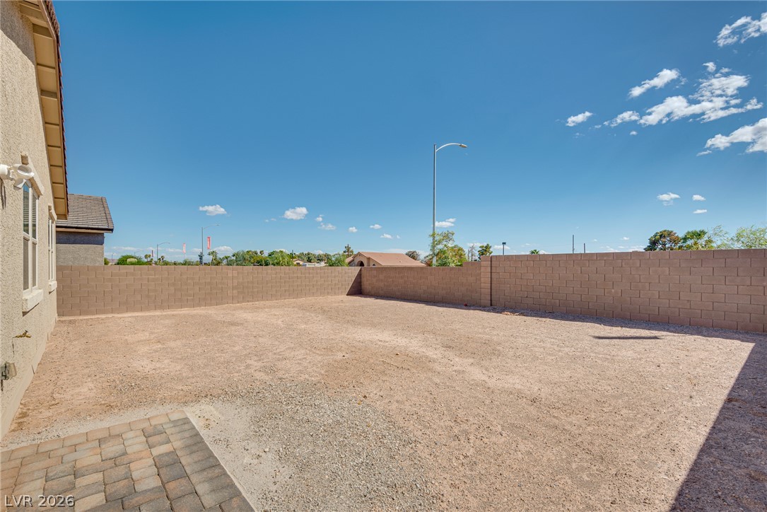 4715 Tindra Avenue Las Vegas NV 89121
