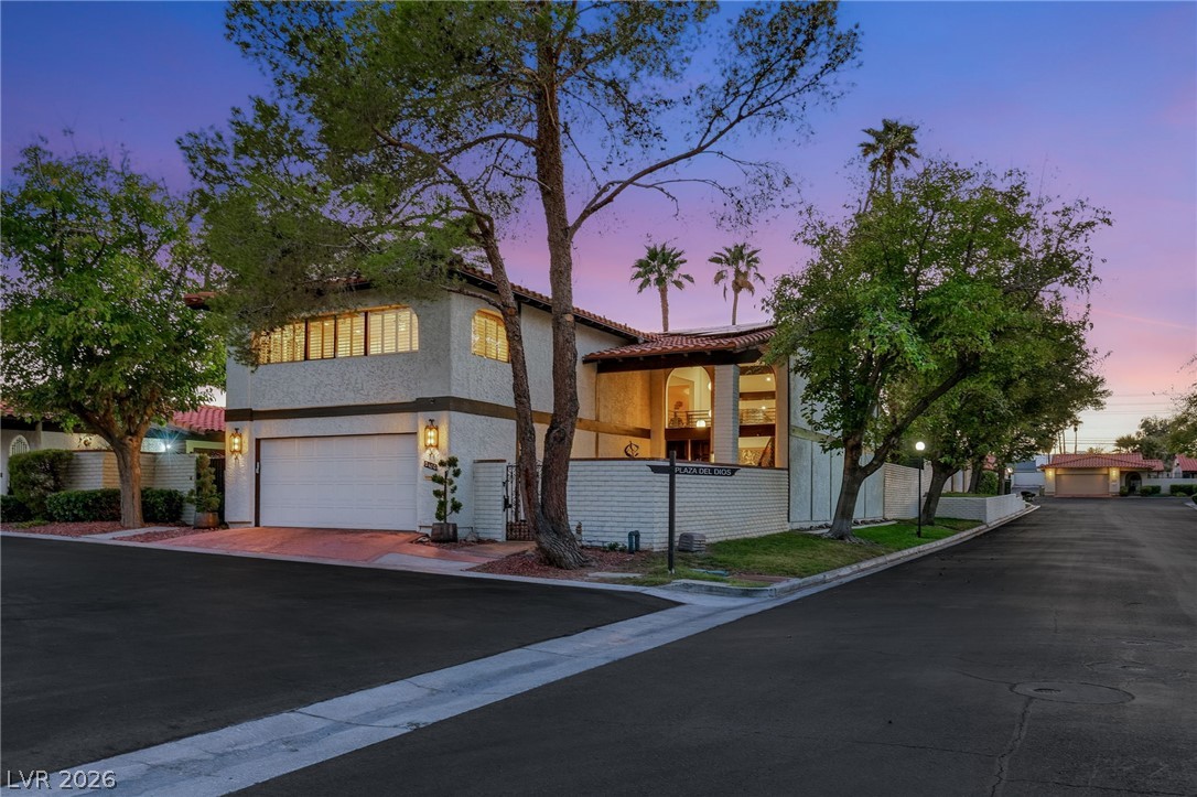 2100 Plaza Del Dios Las Vegas NV 89102