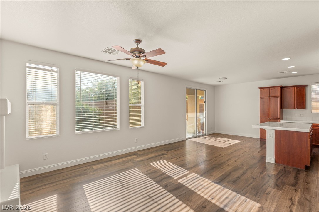 6247 Sugartree Avenue Las Vegas NV 89141