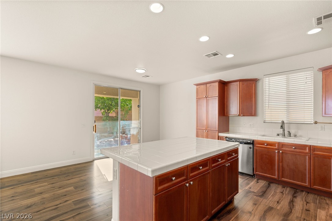 6247 Sugartree Avenue Las Vegas NV 89141