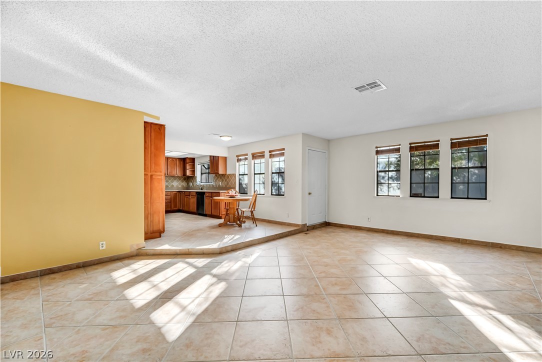 3923 Landsdown Place Las Vegas NV 89121