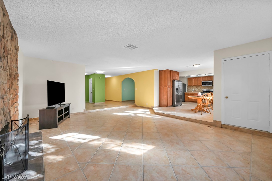 3923 Landsdown Place Las Vegas NV 89121