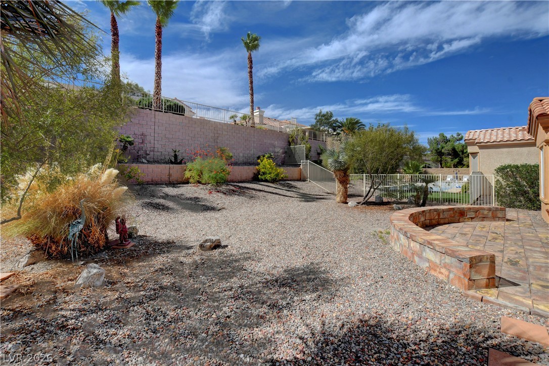 2105 Red Dawn Sky Street Las Vegas NV 89134