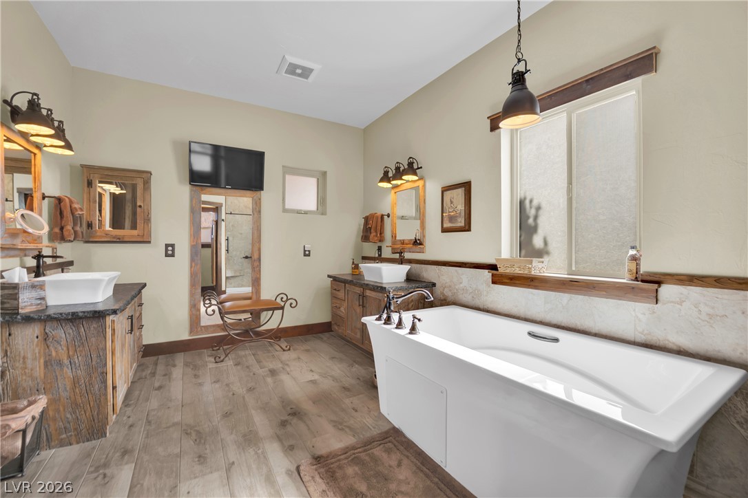 150 Wind Drift Place Las Vegas NV 89124