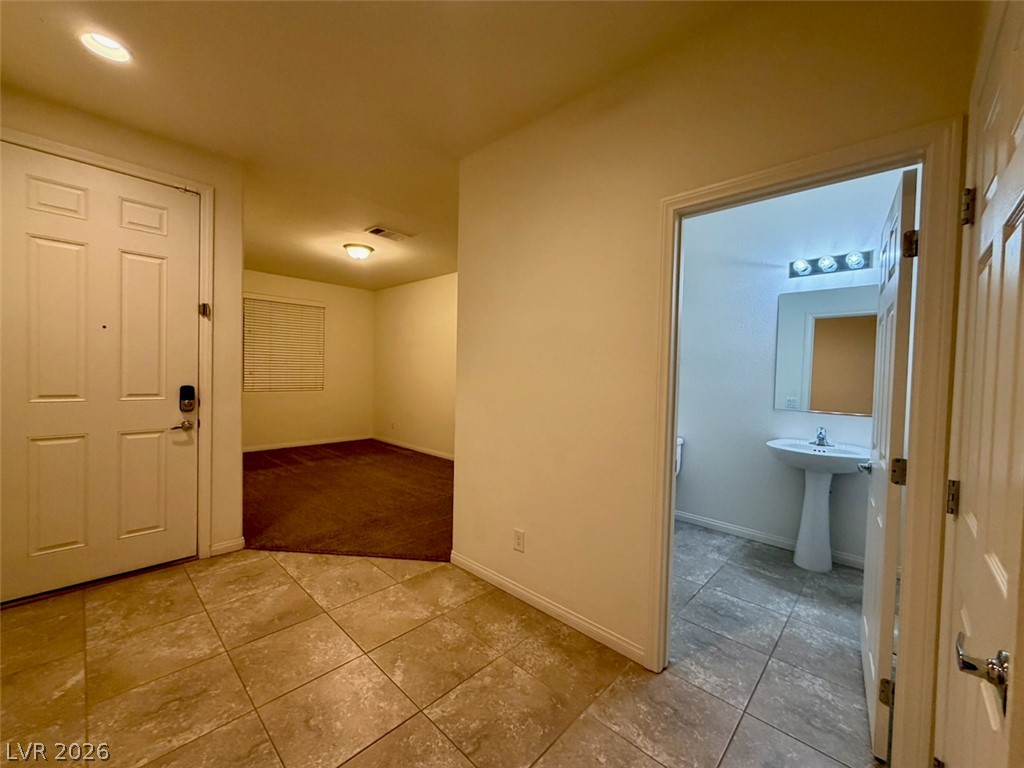 5844 Middle Rock Street North Las Vegas NV 89081