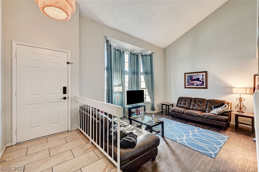 6729 Brunswick Circle Las Vegas NV 89107