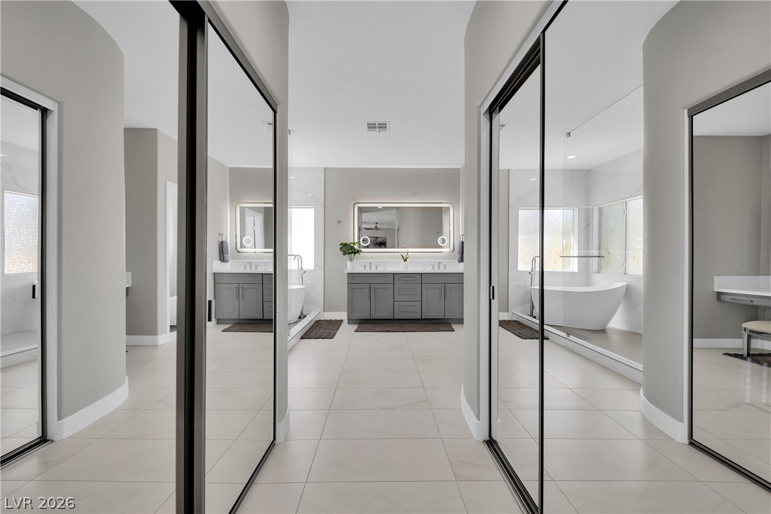 5440 Regal Peak Drive Las Vegas NV 89118