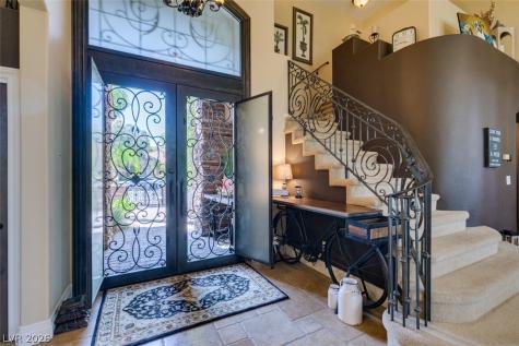 2016 Aspen Oak Street Las Vegas NV 89134