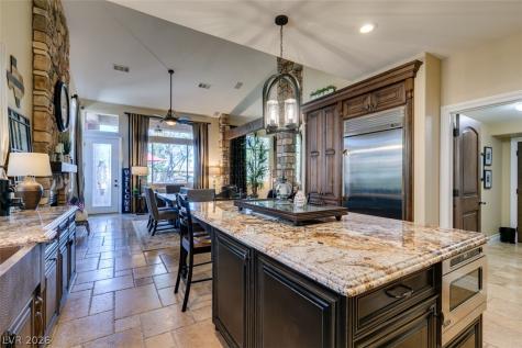 2016 Aspen Oak Street Las Vegas NV 89134