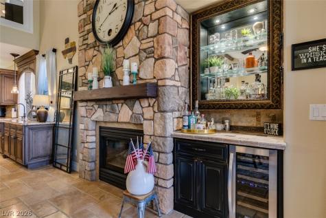 2016 Aspen Oak Street Las Vegas NV 89134