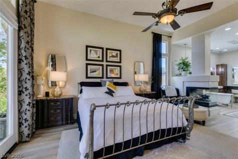 2016 Aspen Oak Street Las Vegas NV 89134