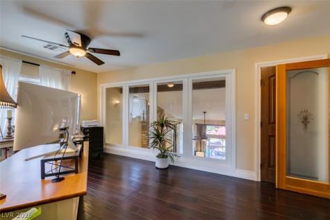 2016 Aspen Oak Street Las Vegas NV 89134