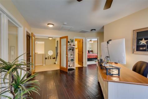 2016 Aspen Oak Street Las Vegas NV 89134