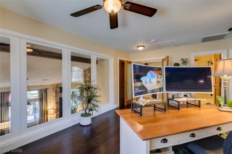 2016 Aspen Oak Street Las Vegas NV 89134