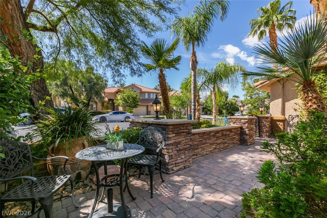 2016 Aspen Oak Street Las Vegas NV 89134