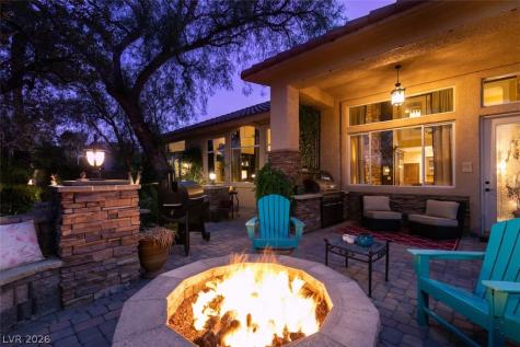 2016 Aspen Oak Street Las Vegas NV 89134
