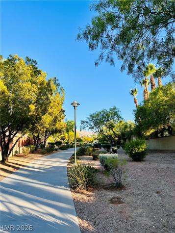 2016 Aspen Oak Street Las Vegas NV 89134