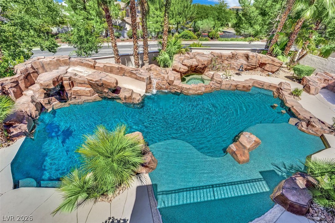 318 Doe Run Circle Henderson NV 89012