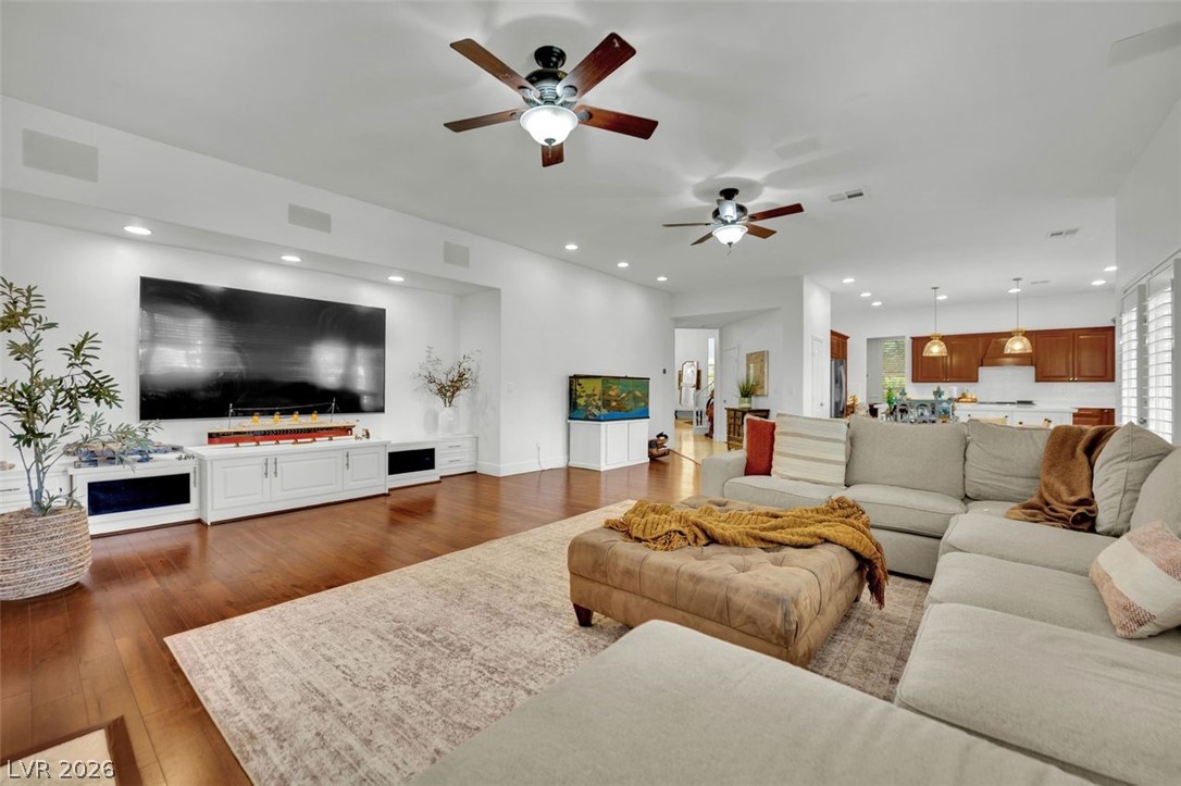 318 Doe Run Circle Henderson NV 89012