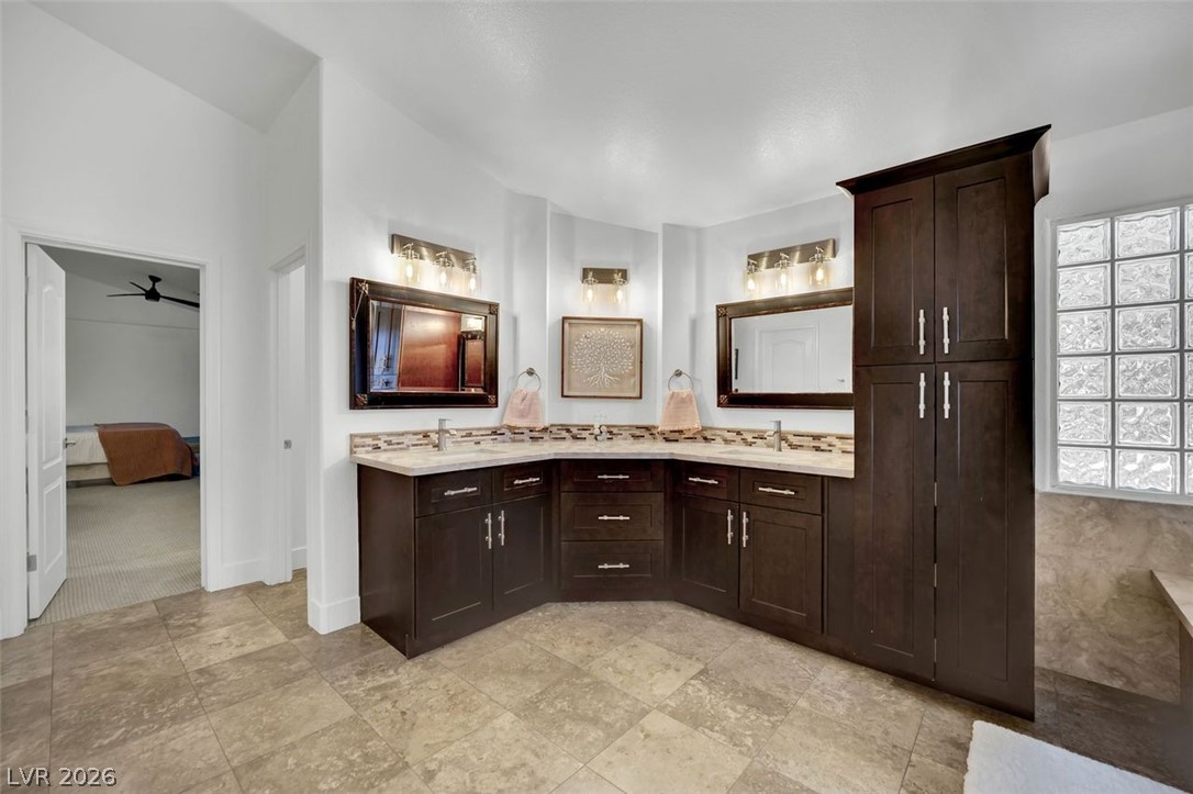 318 Doe Run Circle Henderson NV 89012