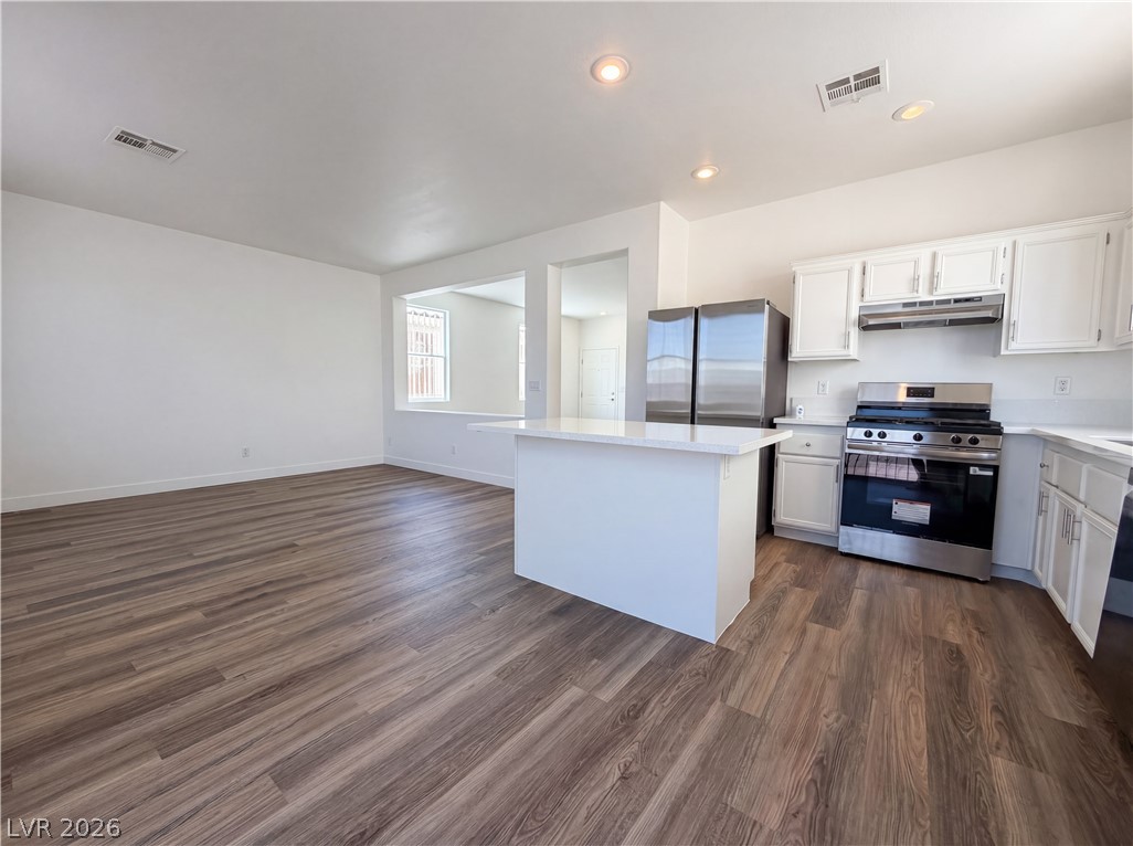 1432 Angel Falls Street Las Vegas NV 89142