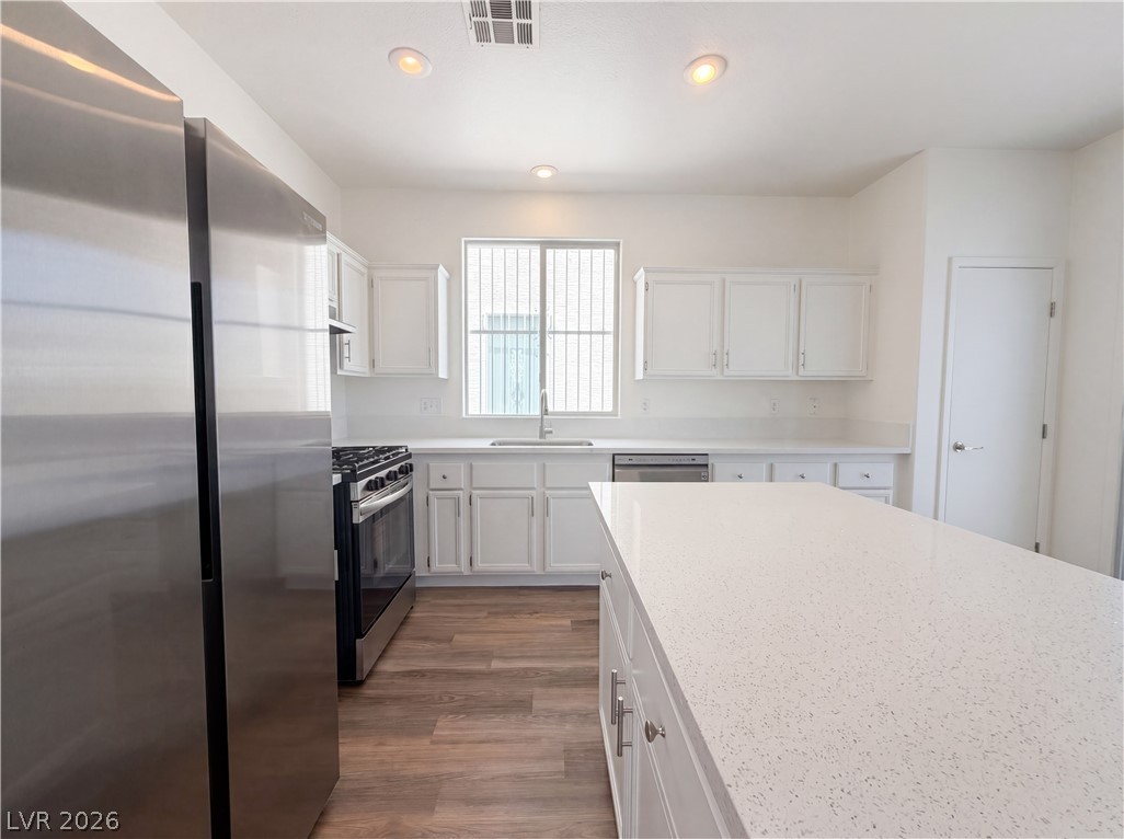 1432 Angel Falls Street Las Vegas NV 89142