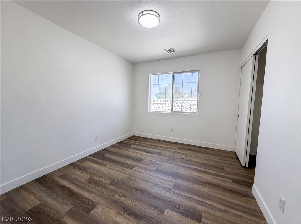 1432 Angel Falls Street Las Vegas NV 89142