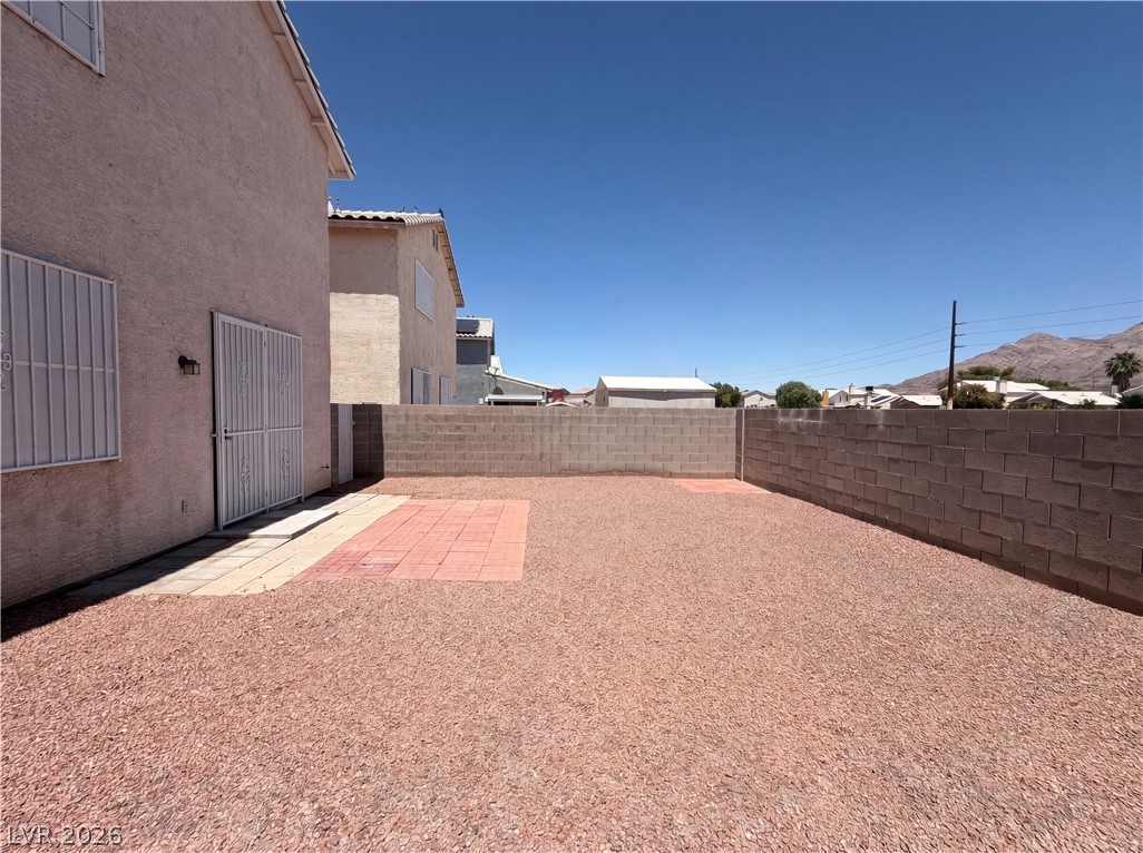 1432 Angel Falls Street Las Vegas NV 89142
