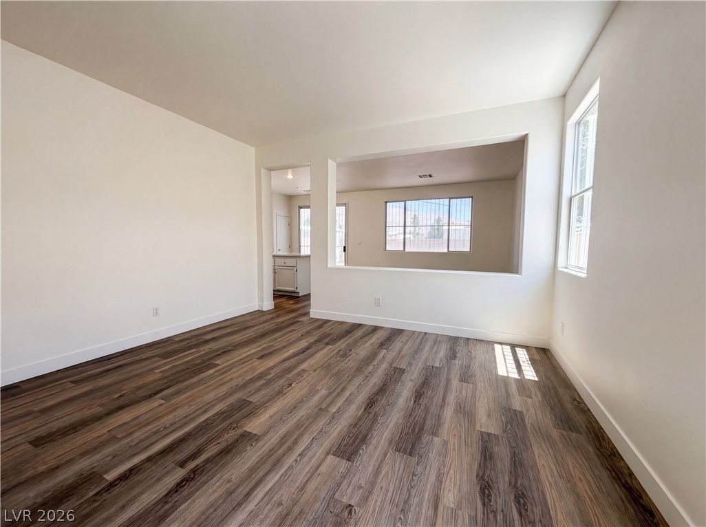 1432 Angel Falls Street Las Vegas NV 89142