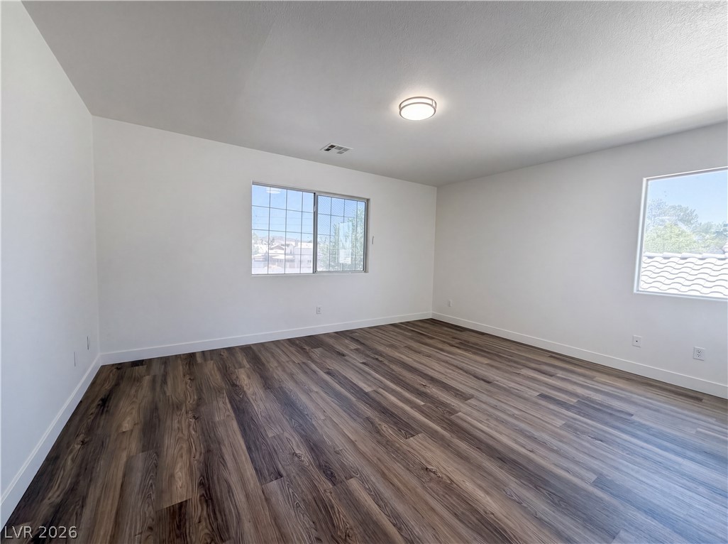 1432 Angel Falls Street Las Vegas NV 89142
