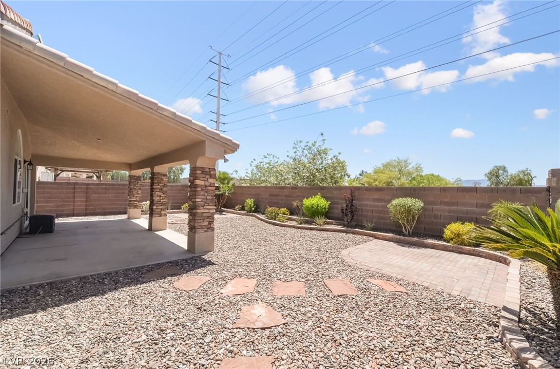 1071 Snow Roof Avenue Henderson NV 89052