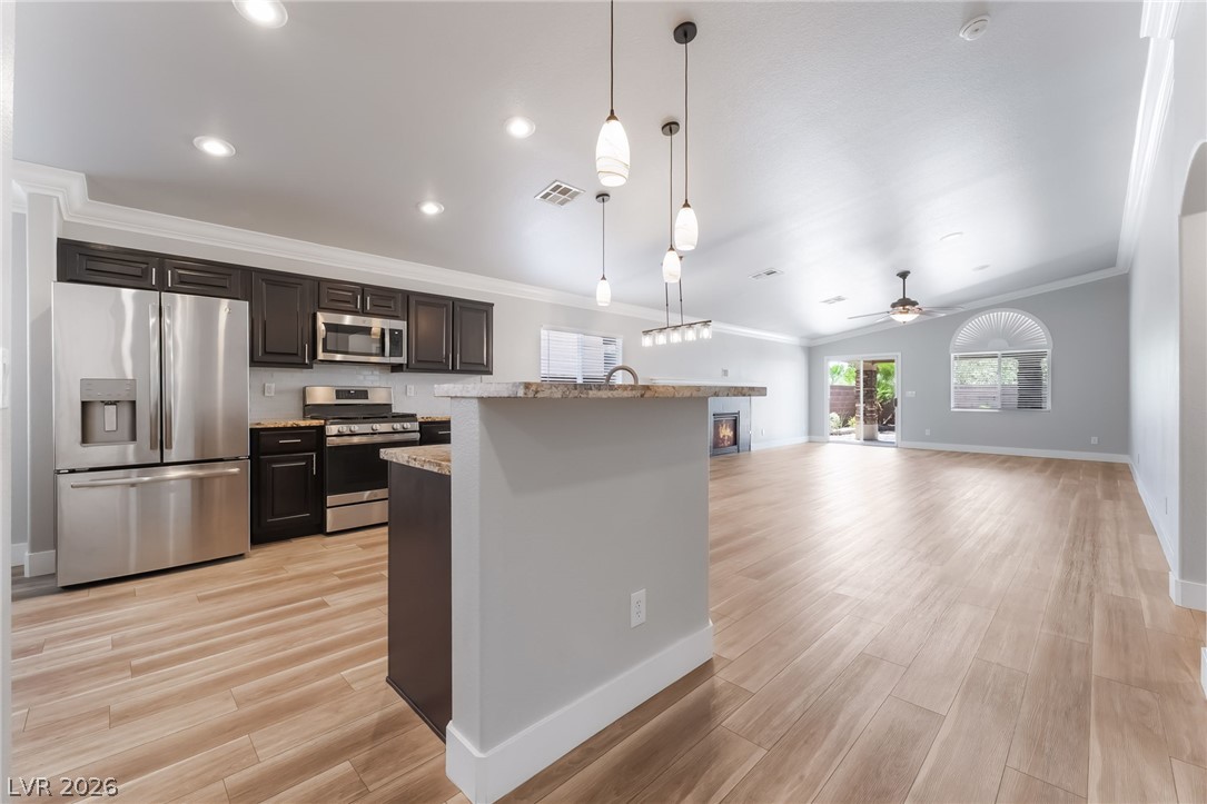 1071 Snow Roof Avenue Henderson NV 89052