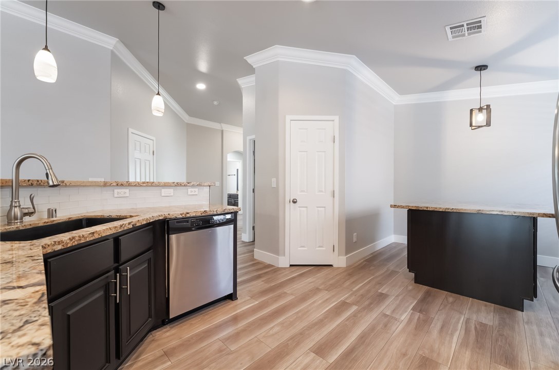 1071 Snow Roof Avenue Henderson NV 89052