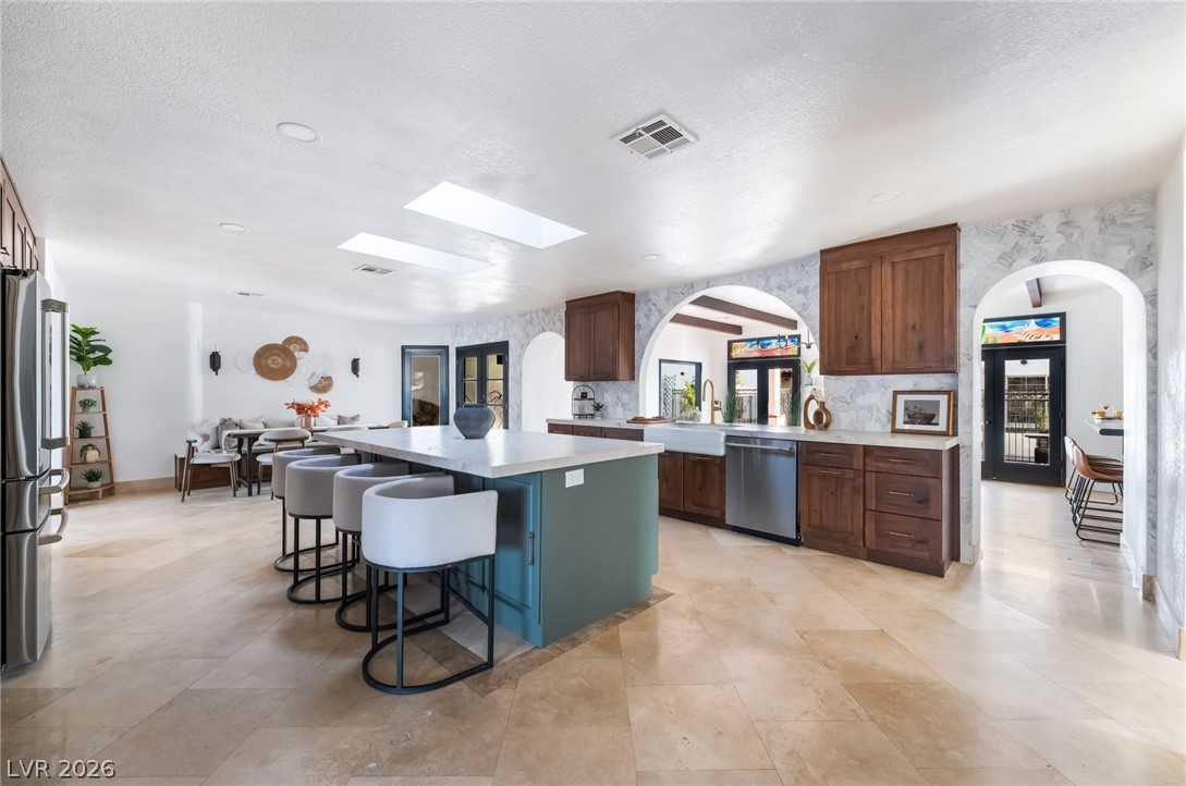 6465 Edna Avenue Las Vegas NV 89146