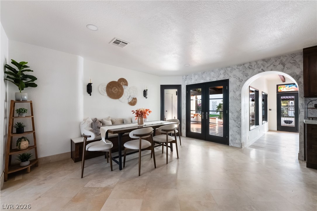 6465 Edna Avenue Las Vegas NV 89146