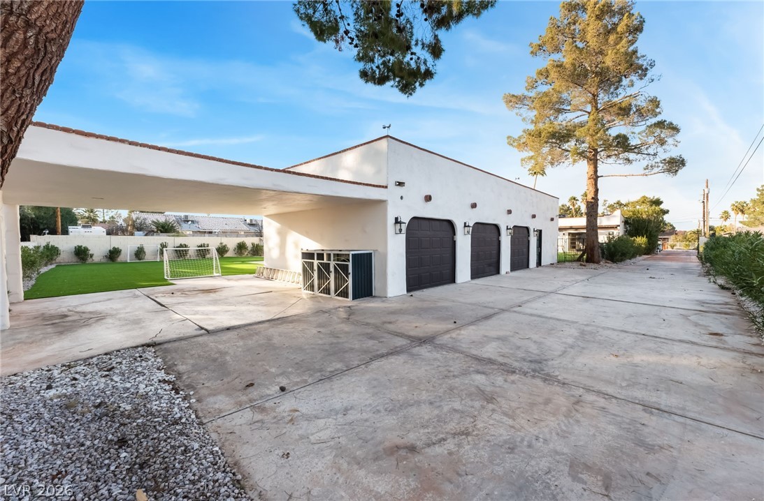 6465 Edna Avenue Las Vegas NV 89146
