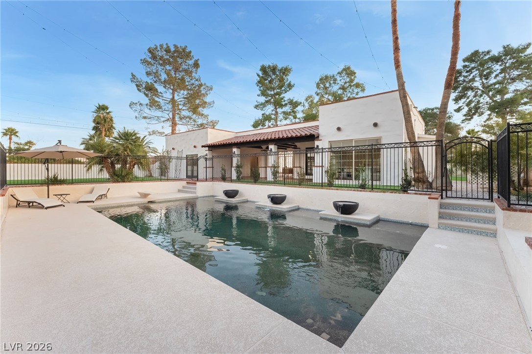 6465 Edna Avenue Las Vegas NV 89146