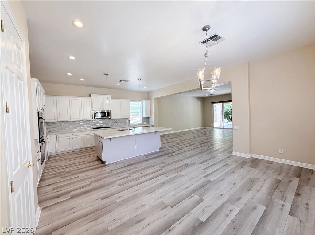6892 April Wind Avenue Las Vegas NV 89131