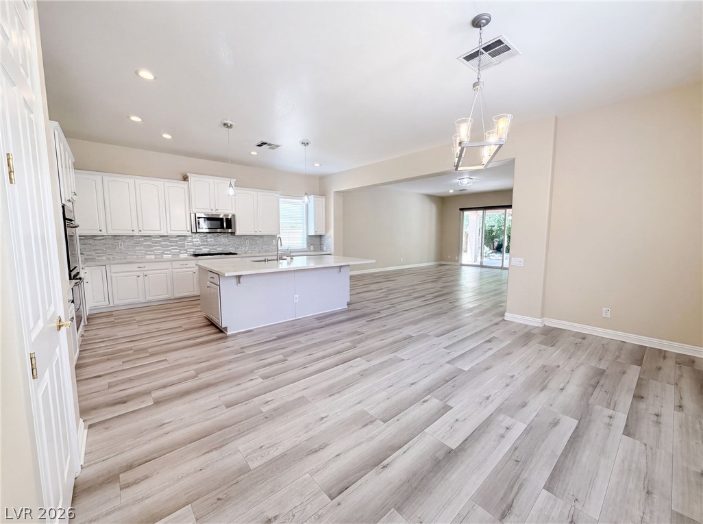 6892 April Wind Avenue Las Vegas NV 89131