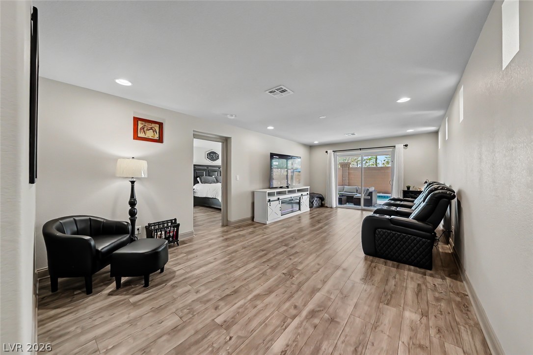 5507 Dry River Court Las Vegas NV 89141