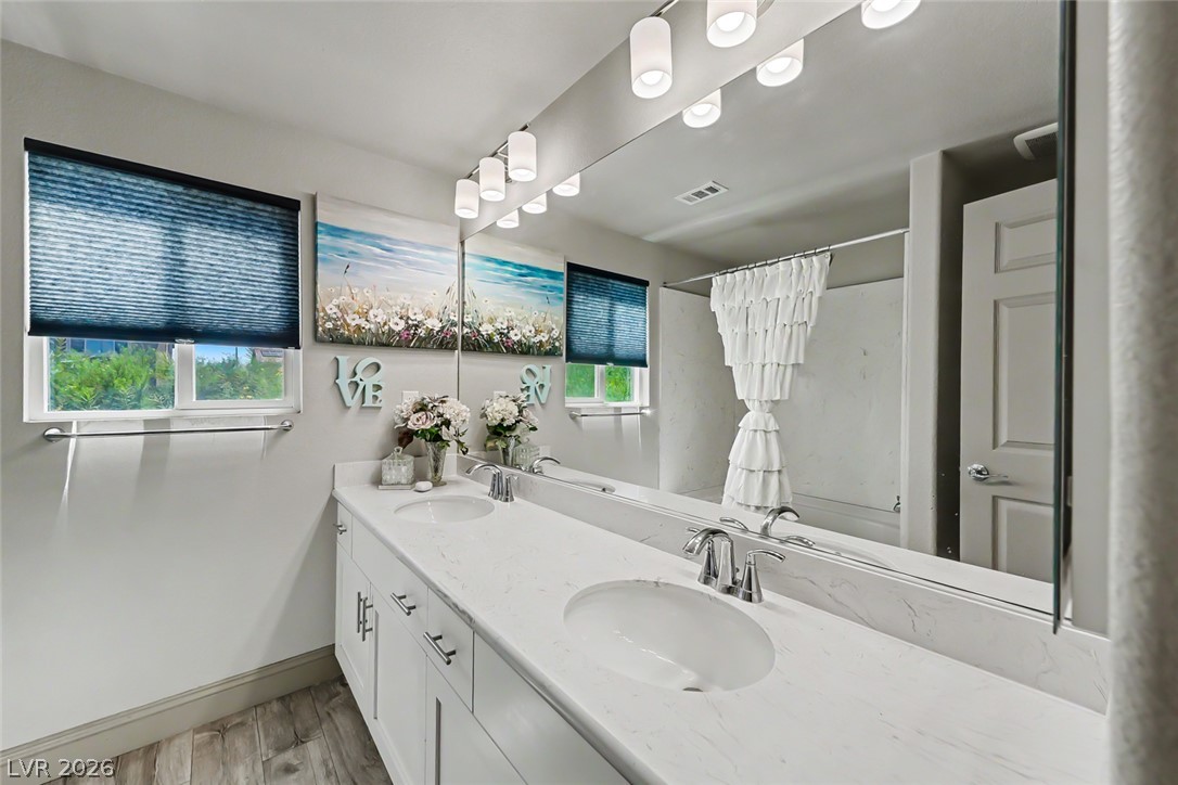 5507 Dry River Court Las Vegas NV 89141