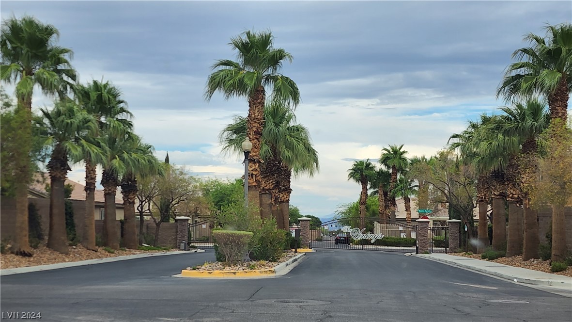 7398 West Shelbourne Avenue Las Vegas NV 89113